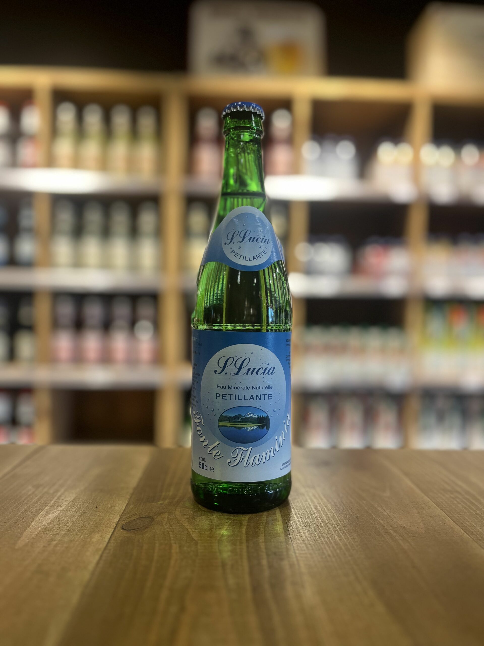 Eau minérale pétillante SANTA LUCIA